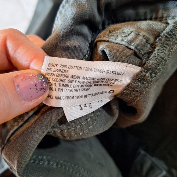 Universal Thread green slim fit button fly sz 18 - Picture 4 of 5